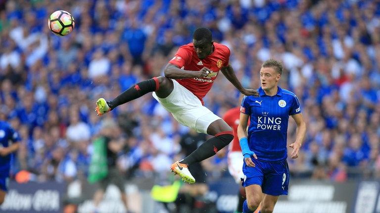 Bailly cần phải kèm chết Costa nếu như không muốn phải trả giá