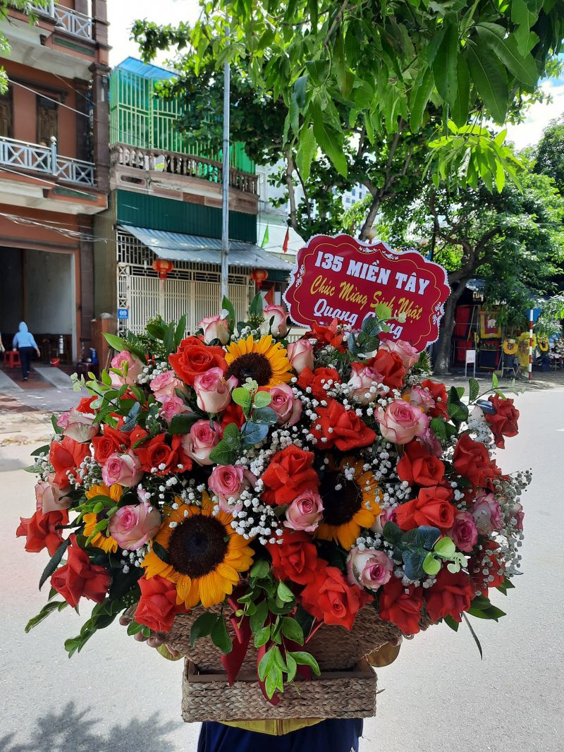 Điện hoa Thu Huyền