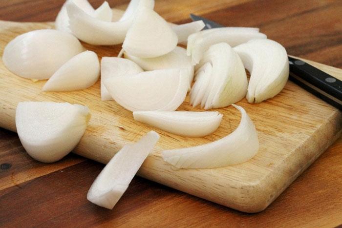 Gián rất sợ mùi từ hành tây