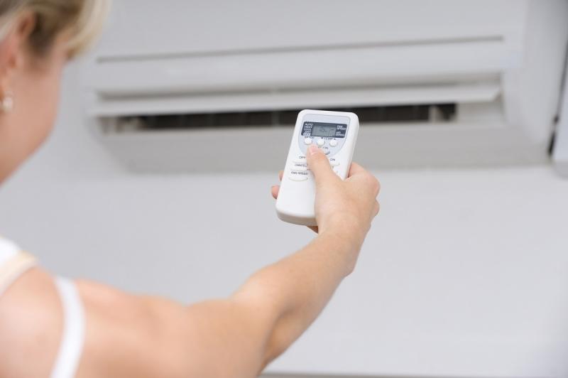 Điều chỉnh nhiệt độ phòng hợp lý
