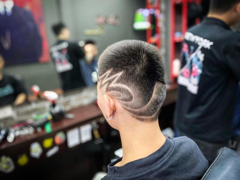 Đình Hiển Barber Shop