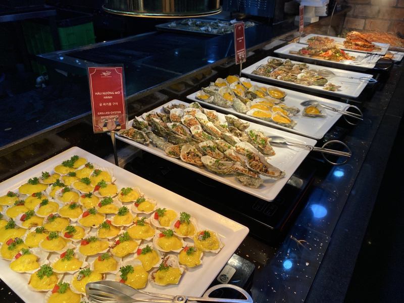 D'Maris Buffet