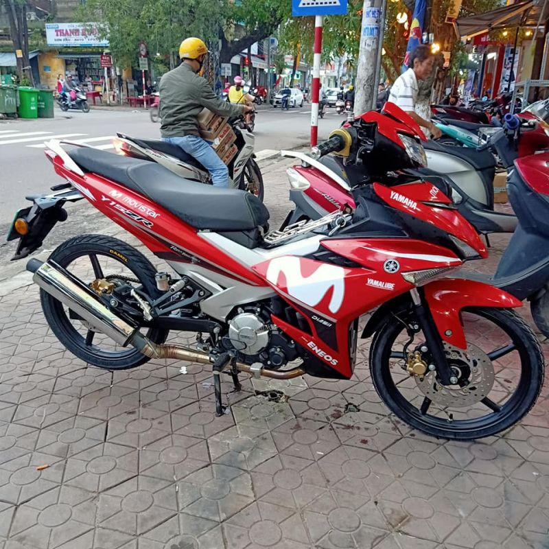 Đồ chơi xe máy Huy Hùng