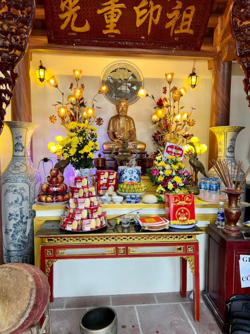 Đồ thờ Bảo Chấn