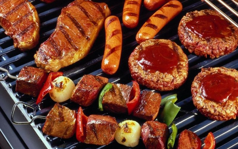 Món thịt xiên nướng khá phổ biến tại Thái Lan