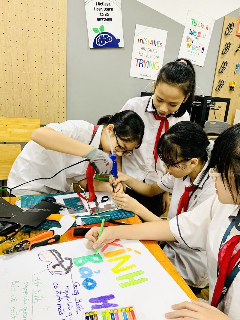 Đoạn văn số 8: Áp lực học tập của học sinh ngày nay