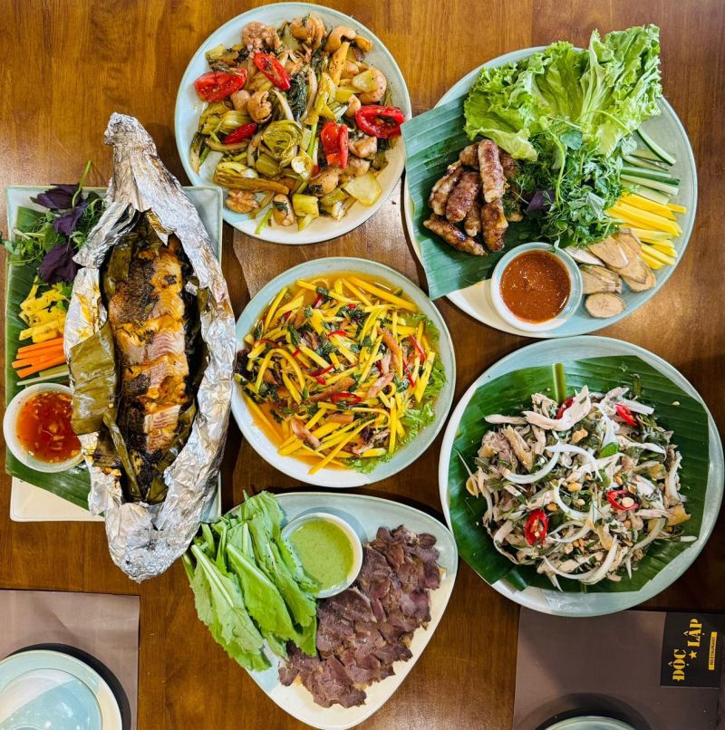 Độc Lập Restaurant