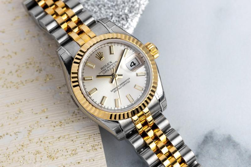 Đồng hồ Rolex