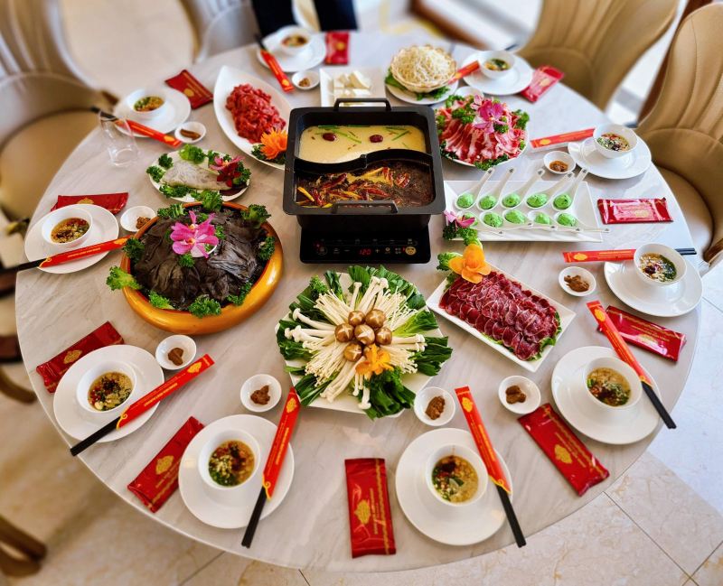 Đông Hoa Restaurant