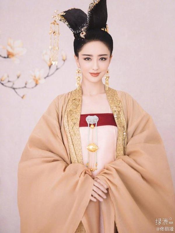 Đồng Lệ Á