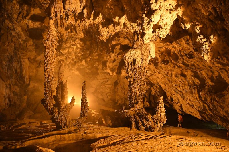 Động Ngườm Ngao