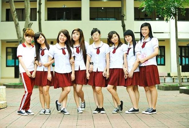 Đồng phục trên lớp và đồng phục thể dục