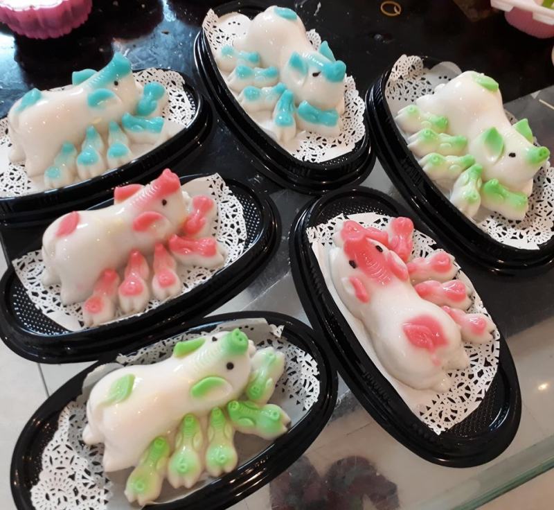 Có nhiều mẫu bánh ngộ nghĩnh.