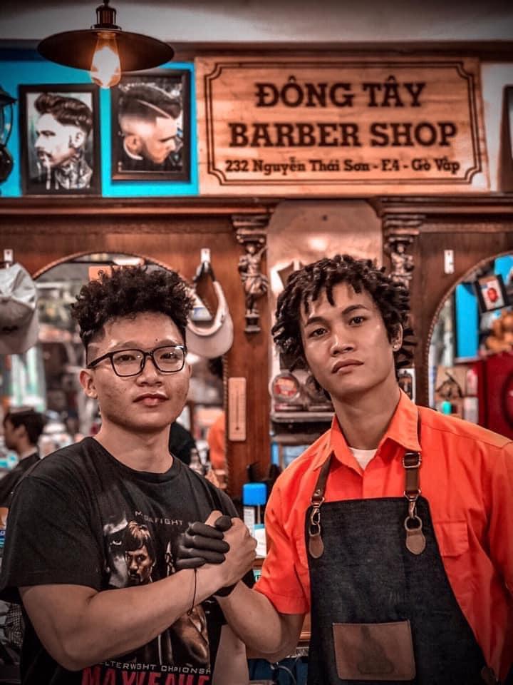 Đông Tây Barbershop