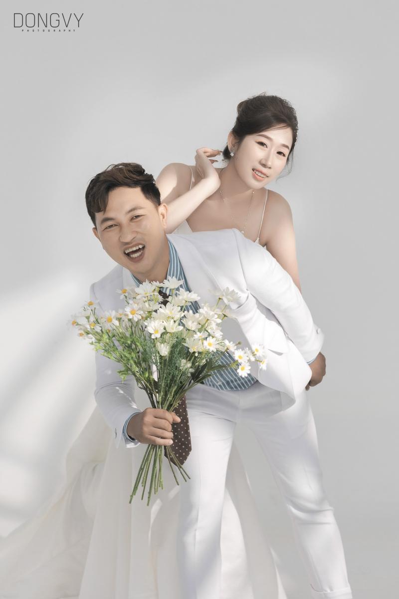 Đổng Vỹ Studio