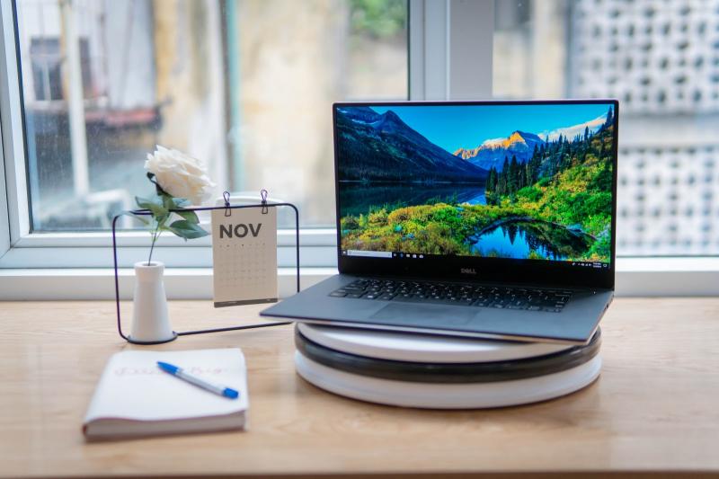 Đừng bỏ qua vấn đề cân nặng và kích thước của Laptop