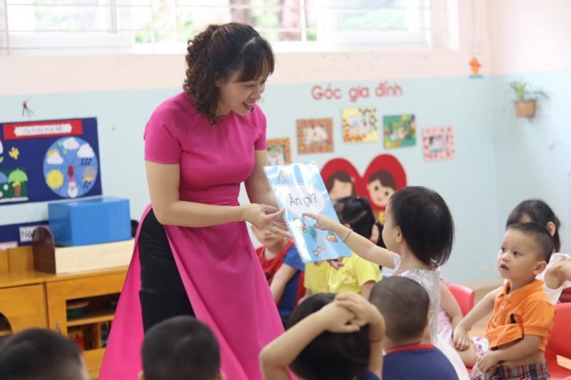 Cô và mẹ