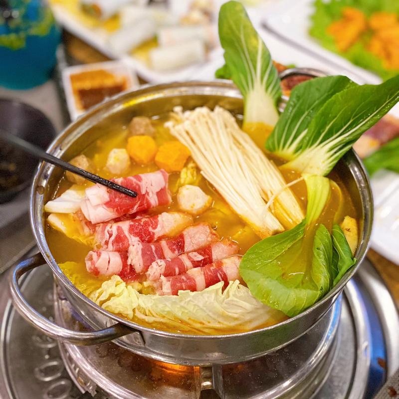 Tiệm Buffet Lẩu & Nướng Nhà Ngân