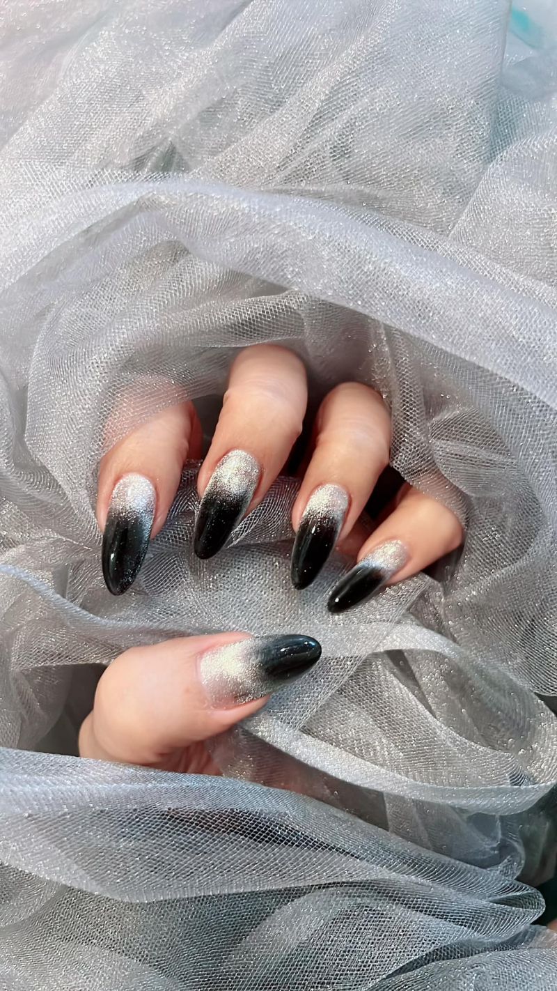 EVA Beauty NAIL không những giúp bạn trang bị kỹ thuật làm nail tiêu chuẩn, mà còn sẵn sàng chia sẻ cho bạn những trải nghiệm bổ ích trong nghề