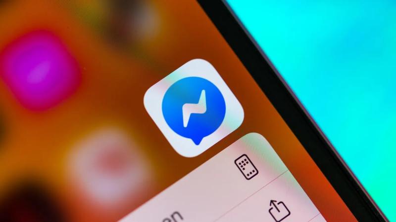 Facebook Messenger