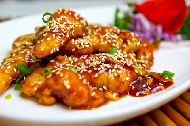 Gà rán sốt chua ngọt
