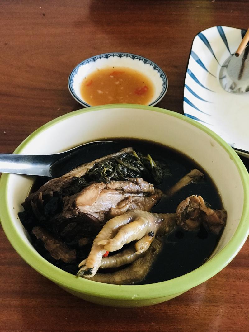 Gà Tần Cô Biên
