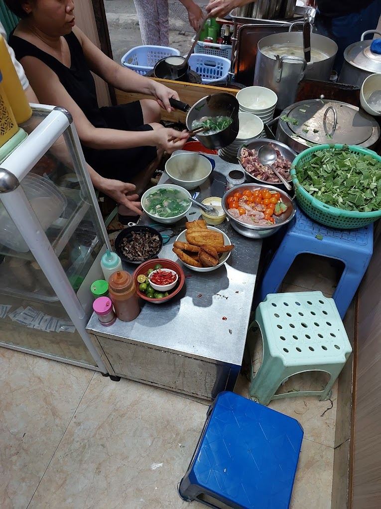 Gà tần bà Dậu