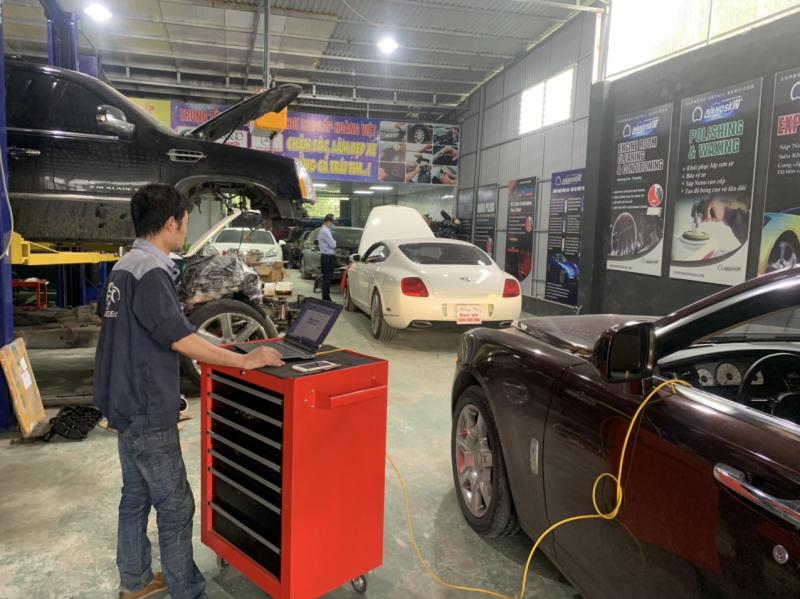 Gara ô tô Hoàng Việt