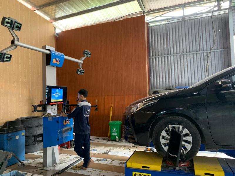 Gara ô tô Hoàng Thắng