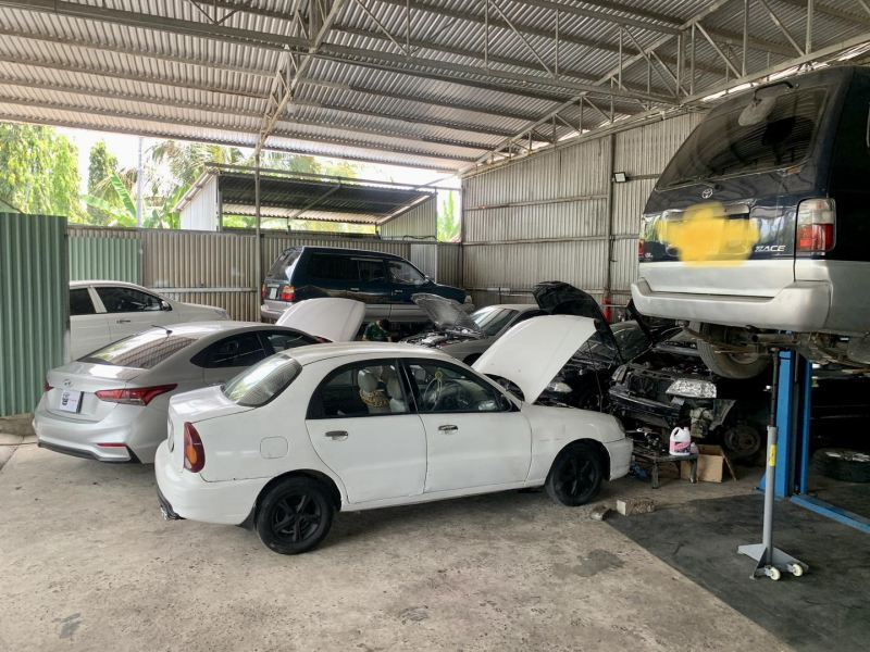 Garage Sửa Chữa & Cứu Hộ Ô Tô Vĩnh An