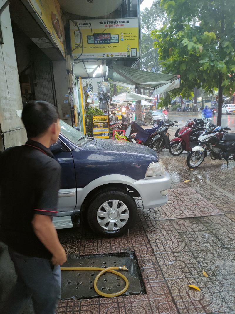 Garage Tiến Phát