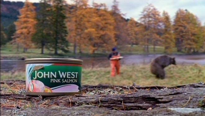 Hãy nhớ tới John khi bạn ăn cá hồi nhé!