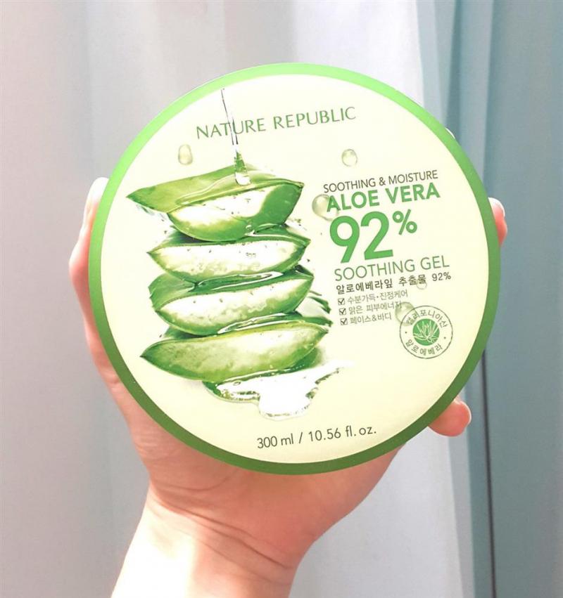 Soothing & Moisture  Aloe Vera Gel 92% Soothing Gel