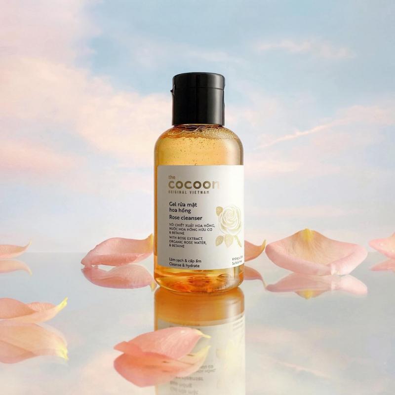 Gel rửa mặt hoa hồng cocoon