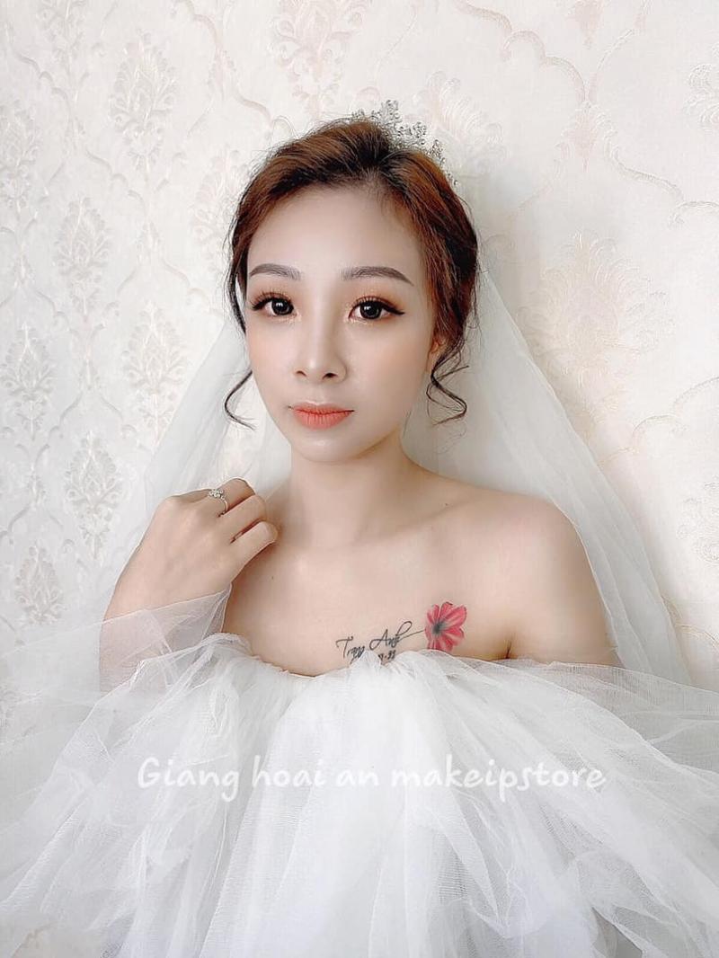 Giang Hoai An Makeup