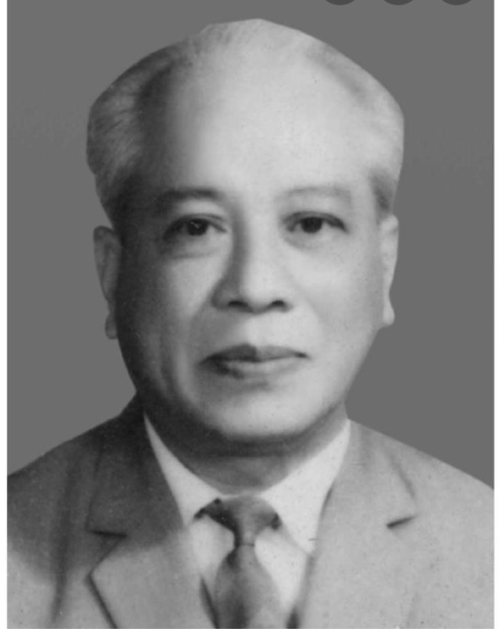 Giáo sư Ngụy Như Kon Tum