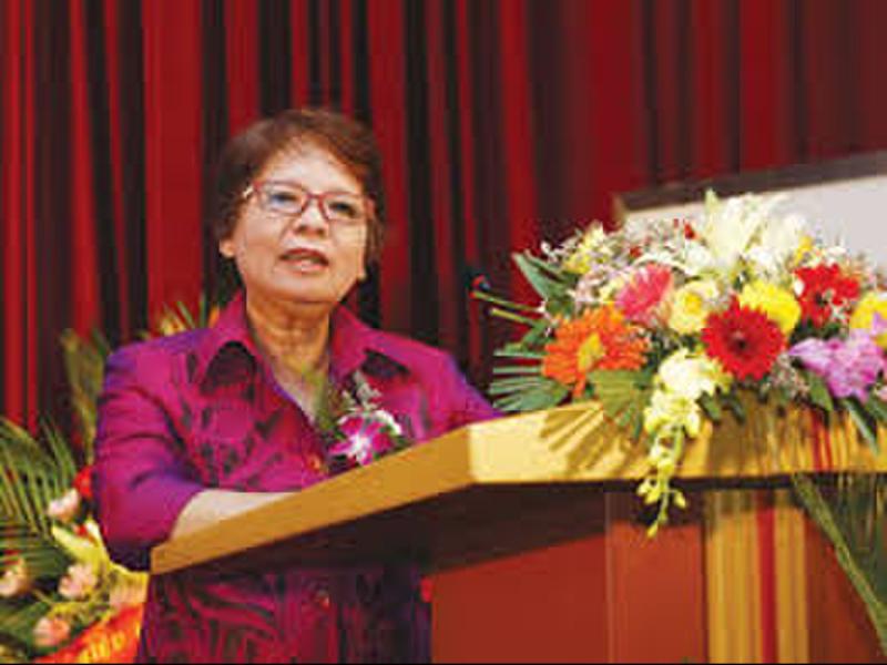 Giáo sư, Tiến sĩ, Thầy thuốc nhân dân Tôn Thị Kim Thanh