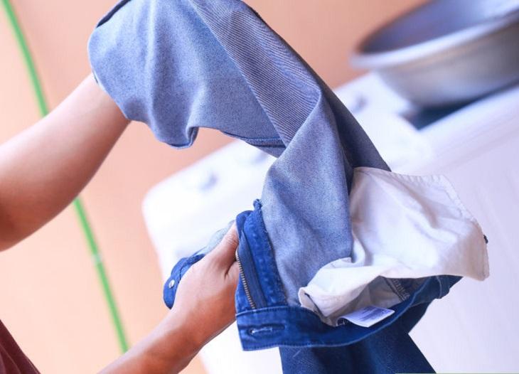 Giặt đồ denim quá thường xuyên