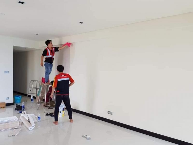 Đội ngũ thi công, thiết kế, lắp đặt tay nghề cao và nhiệt tình của Tường Hoa cũng là một điểm cộng cho công ty này