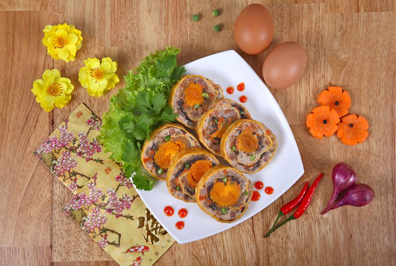 Giò xào ngũ sắc