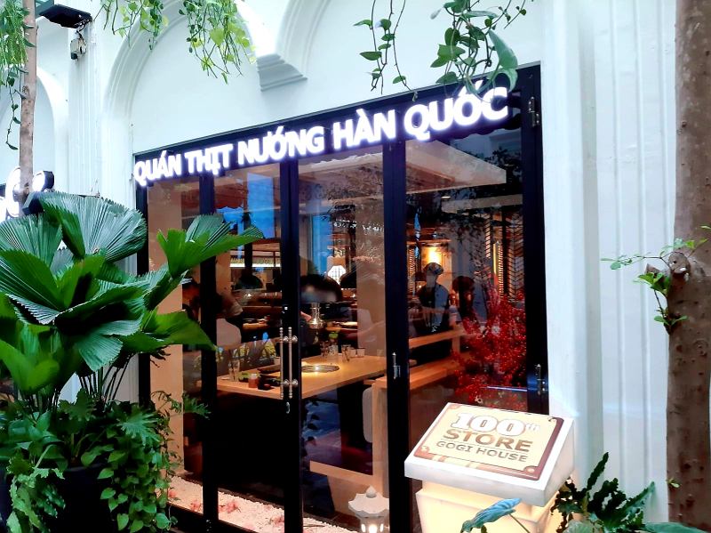 GoGi House