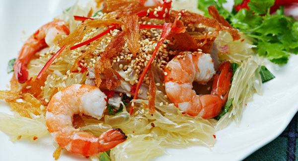 Gỏi bưởi tôm mực