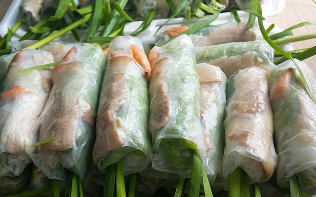 Gỏi cuốn Tí Nị