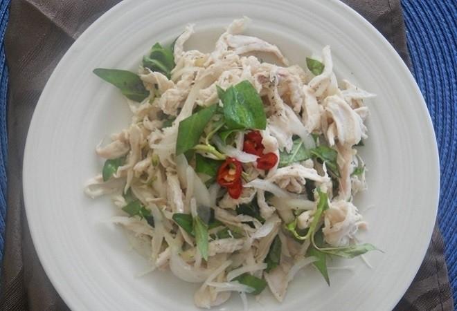 Gỏi gà xé phay