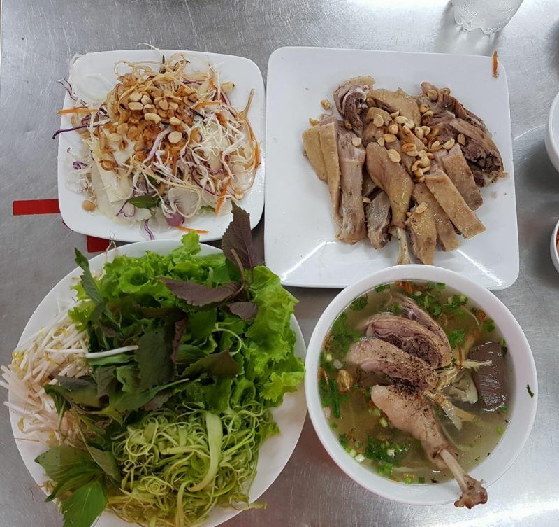 Gỏi Vịt 217