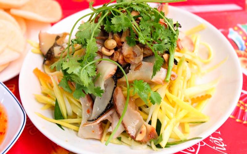 Gỏi xoài ốc giác