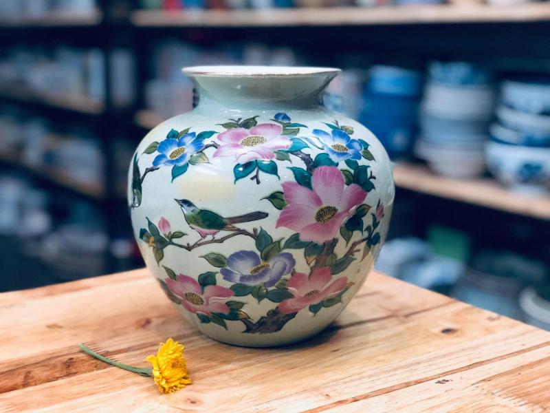 Gốm sứ Nhật Bản