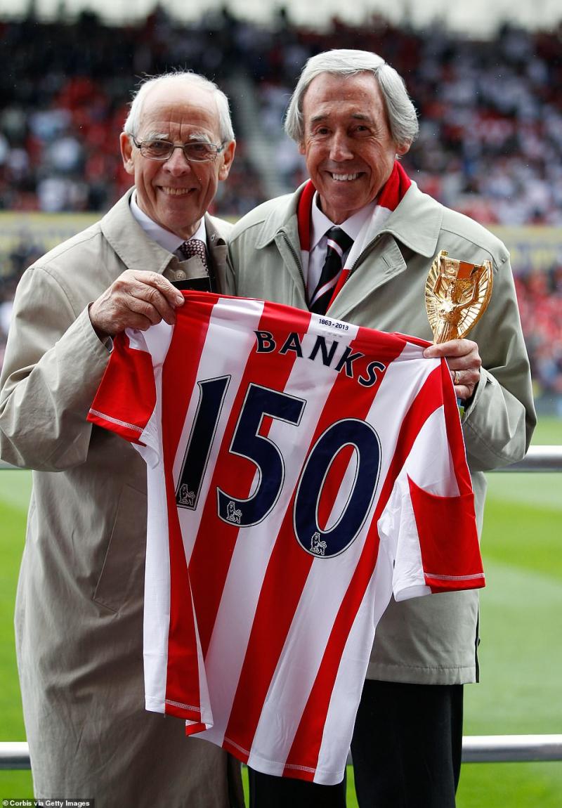 Huyền thoại bóng đá Anh - Gordon Banks