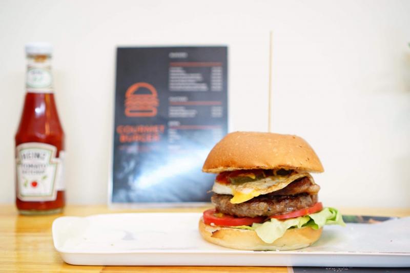 Gourmet Burger