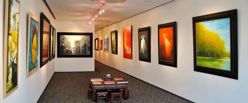 Green Palm Gallery